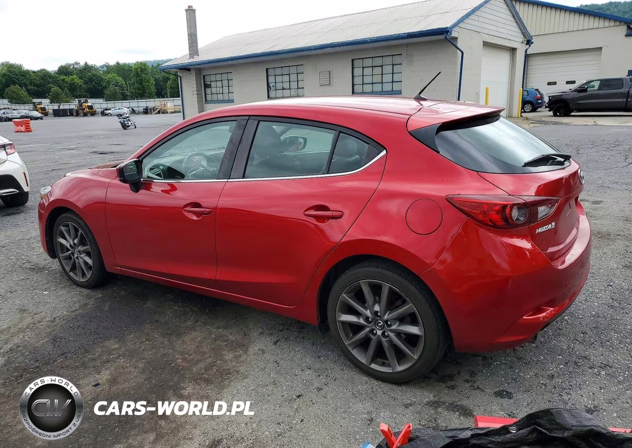 2018 Mazda 3 Touring VIN:3MZBN1L3XJM197616 - 2