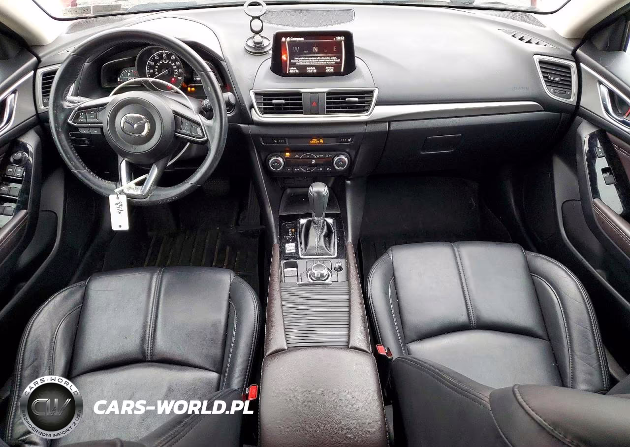 2018 Mazda 3 Touring VIN:3MZBN1L3XJM197616 - 8
