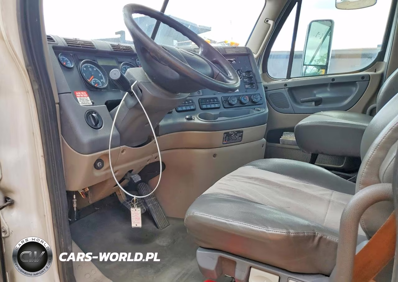 2019 Freightliner Cascadia 1 - Semi Truck VIN:3AKJGBDVXKDKM2461 - 5