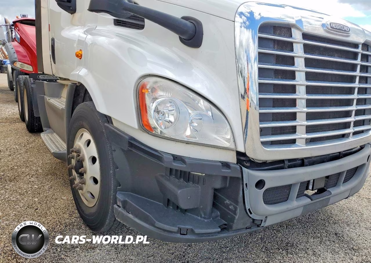 2019 Freightliner Cascadia 1 - Semi Truck VIN:3AKJGBDVXKDKM2461 - 9