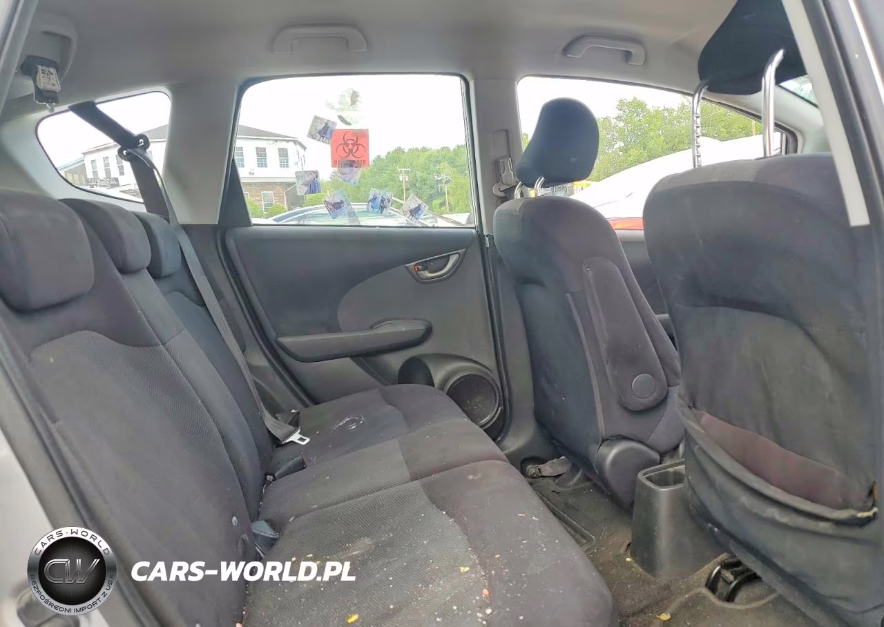 2009 Honda Fit Sport VIN:JHMGE88449S027109 - 10