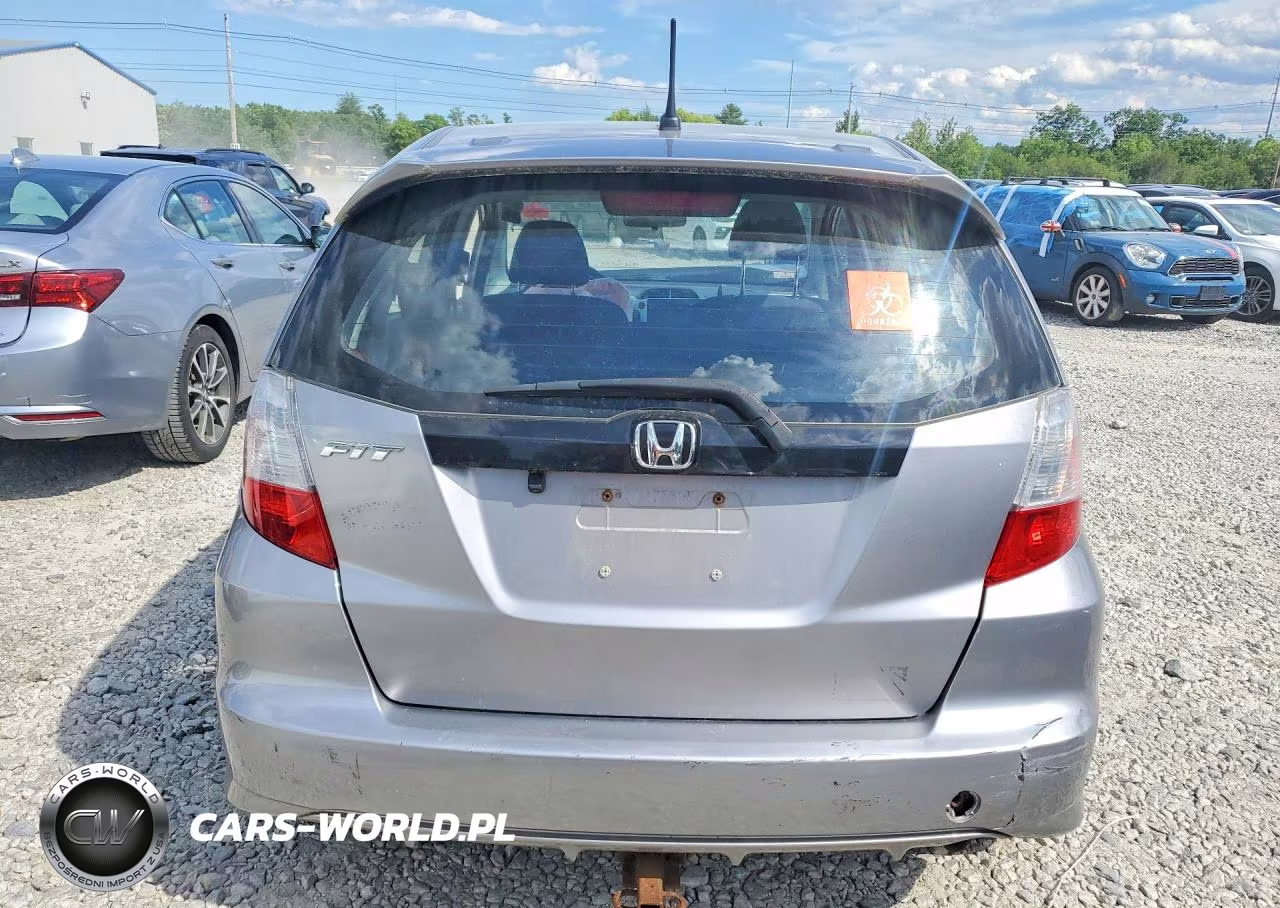 2009 Honda Fit Sport VIN:JHMGE88449S027109 - 6