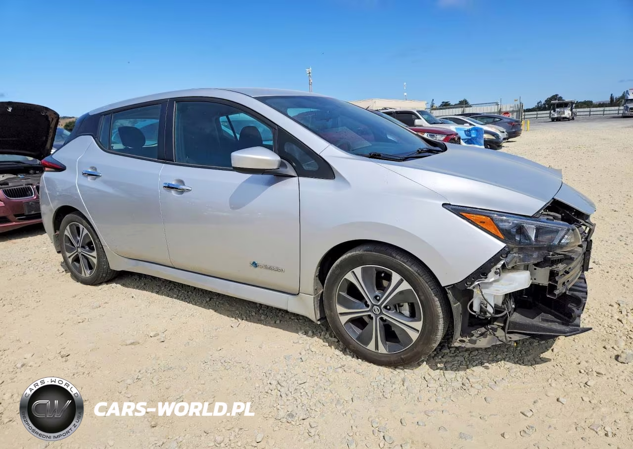 2018 Nissan Leaf S VIN:1N4AZ1CP7JC316929 - 4