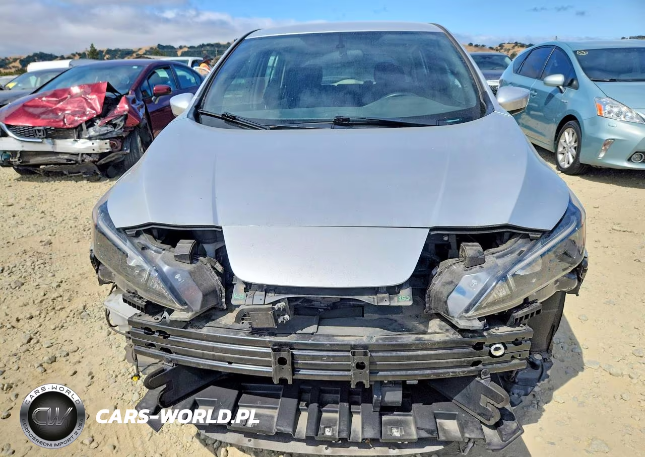 2018 Nissan Leaf S VIN:1N4AZ1CP7JC316929 - 5