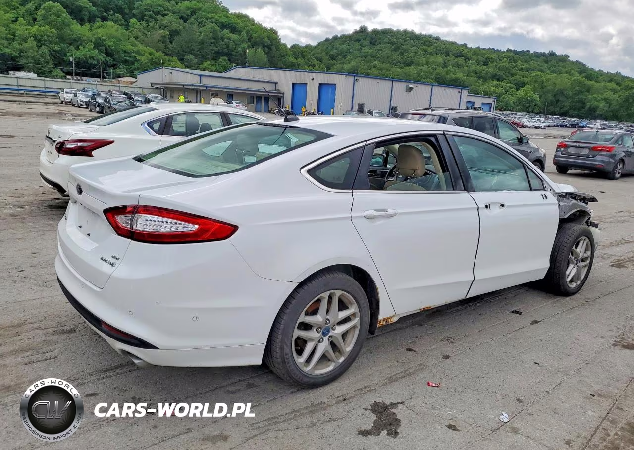 2013 Ford Fusion Se Hybrid VIN:3FA6P0LU6DR358008 - 3