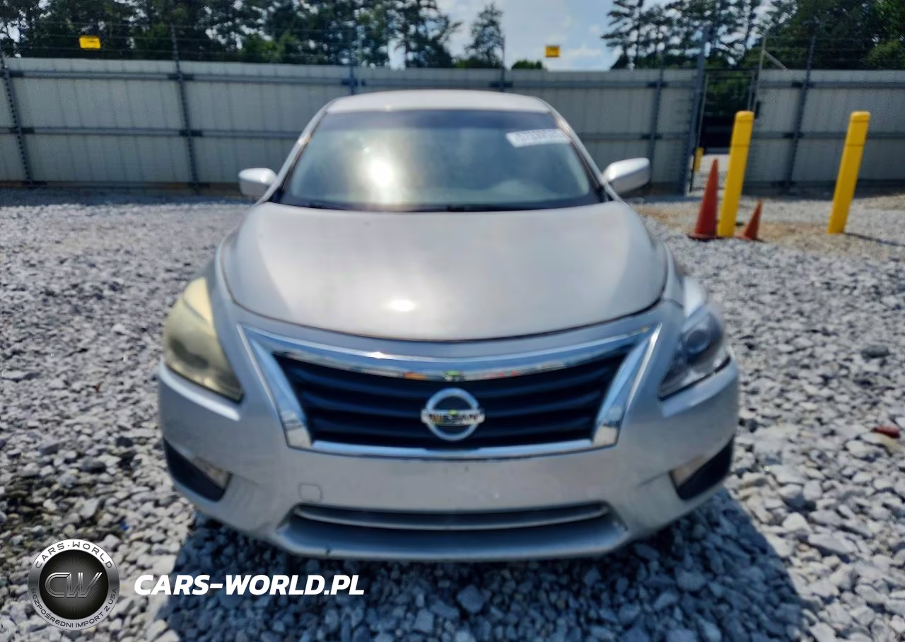 2015 Nissan Altima 2.5 S VIN:1N4AL3AP8FN403668 - 5