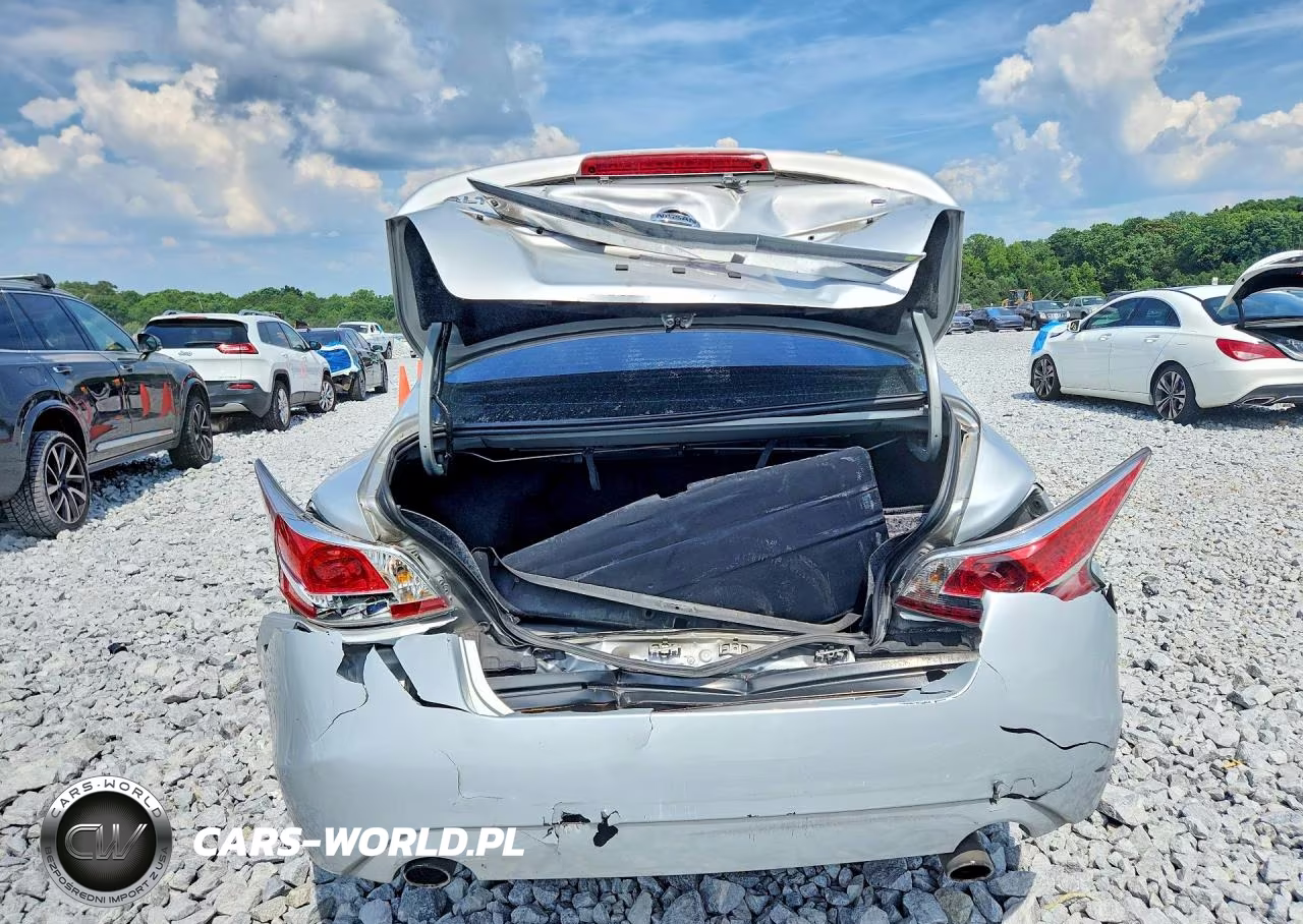 2015 Nissan Altima 2.5 S VIN:1N4AL3AP8FN403668 - 6