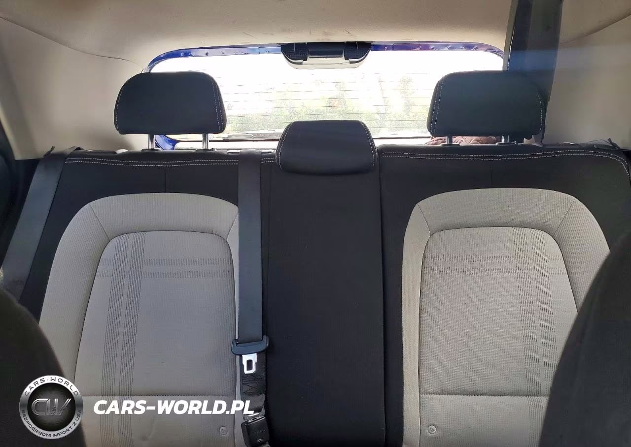 2023 Hyundai Venue Sel VIN:KMHRC8A31PU246043 - 10