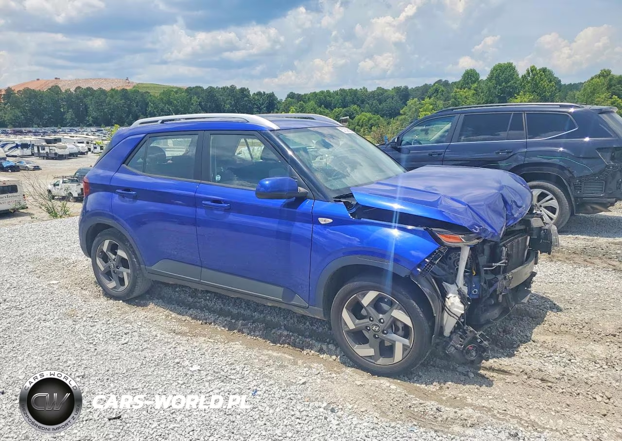 2023 Hyundai Venue Sel VIN:KMHRC8A31PU246043 - 4