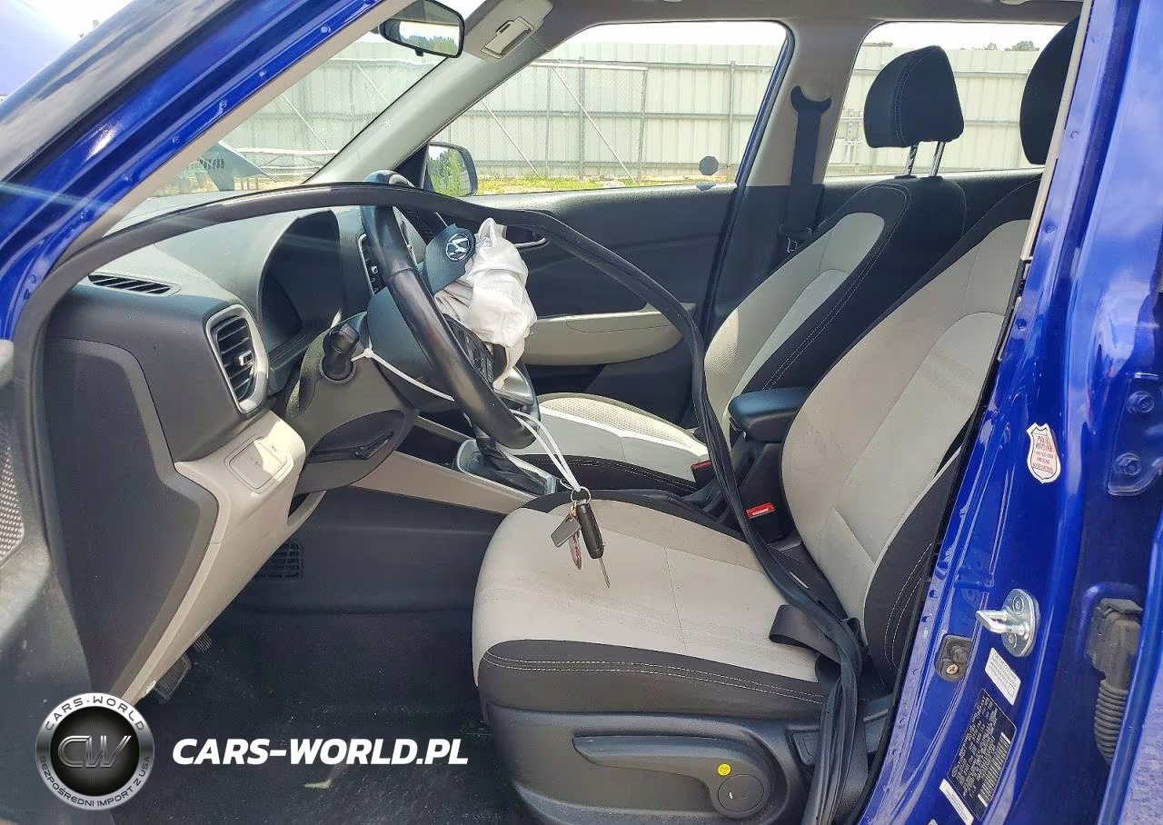 2023 Hyundai Venue Sel VIN:KMHRC8A31PU246043 - 7