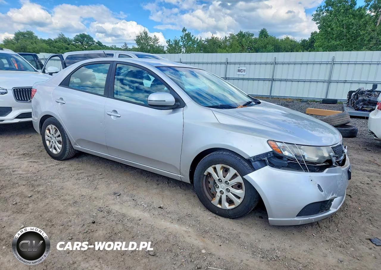 2013 Kia Forte Ex VIN:KNAFU4A25D5702245 - 4