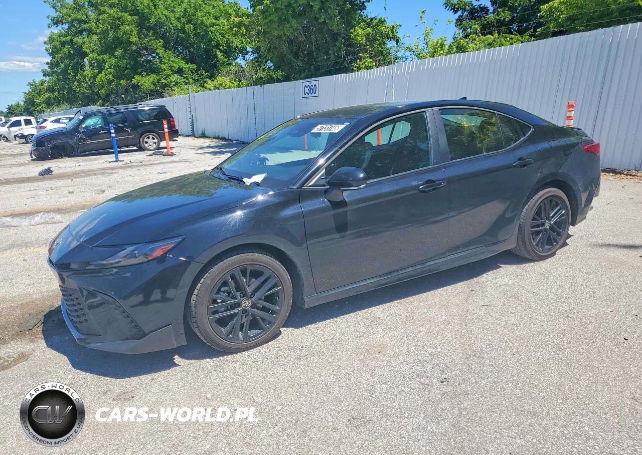 2025 Toyota Camry Se – zdjęcie 1 z 12