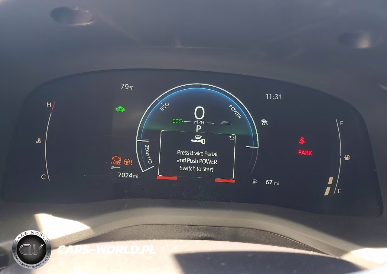 2025 Toyota Camry Se VIN:4T1DAACK0SU156483 - 9