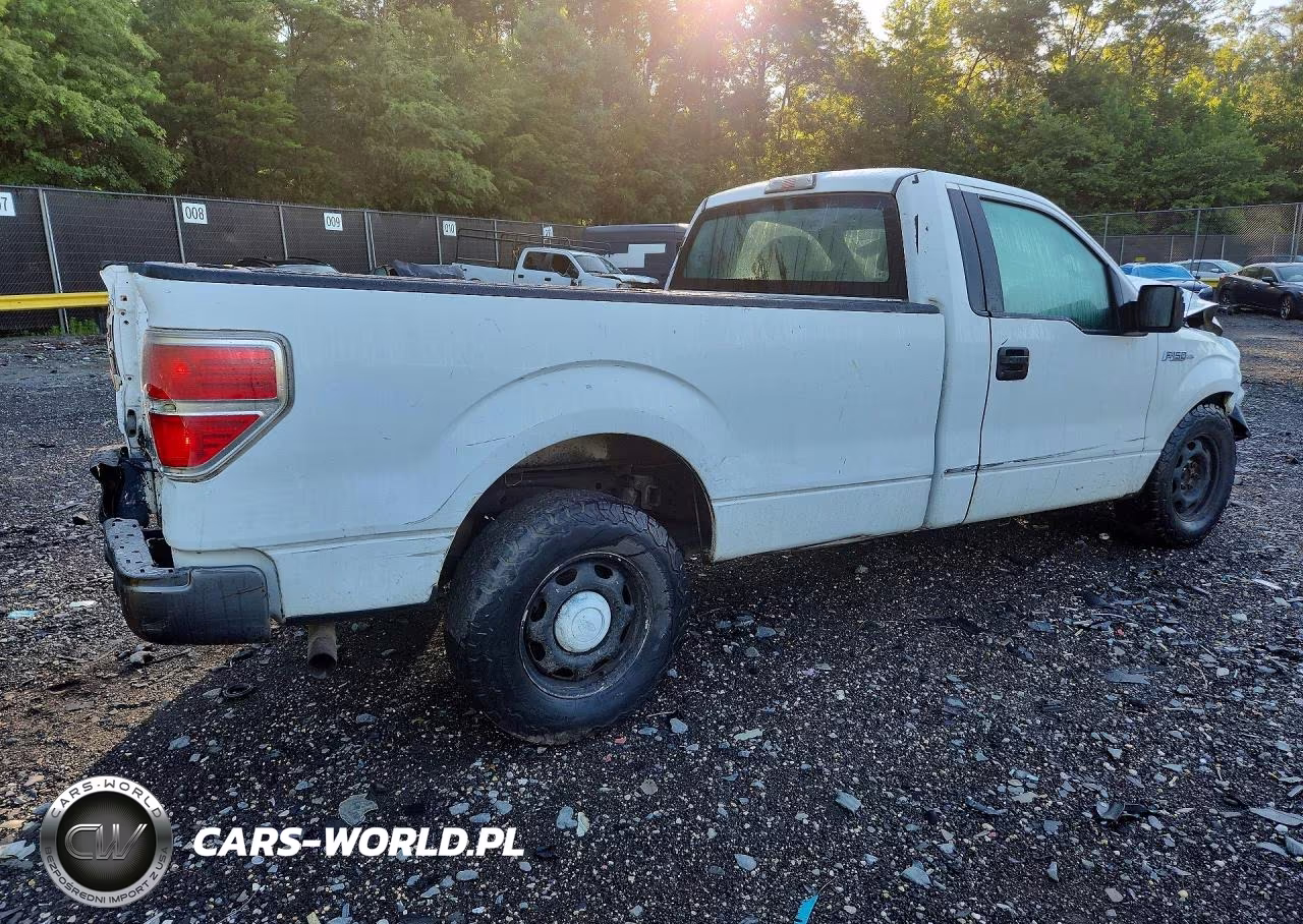 2014 Ford F150 VIN:1FTMF1CM5EKF51721 - 3