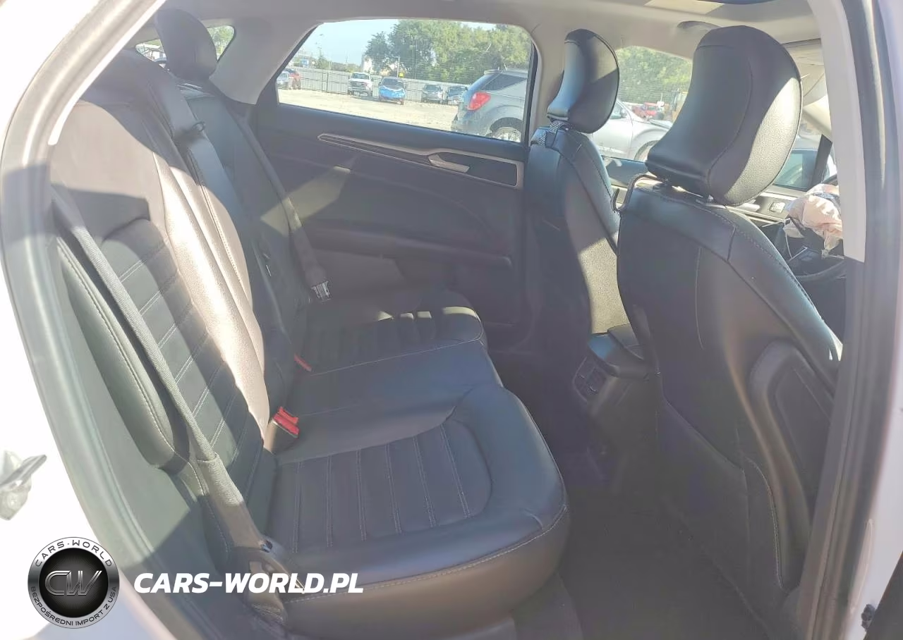 2016 Ford Fusion Se VIN:3FA6P0H95GR328975 - 10