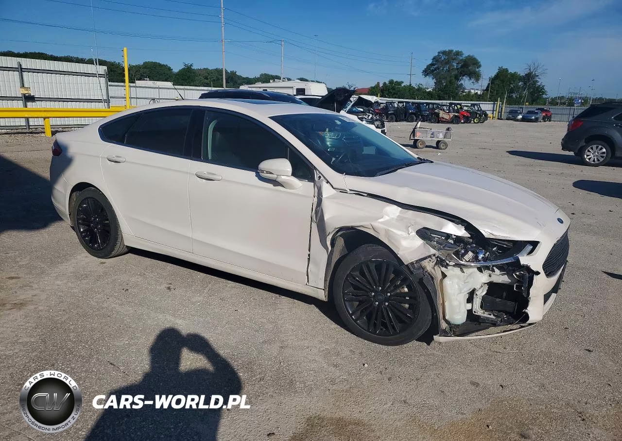 2016 Ford Fusion Se VIN:3FA6P0H95GR328975 - 4
