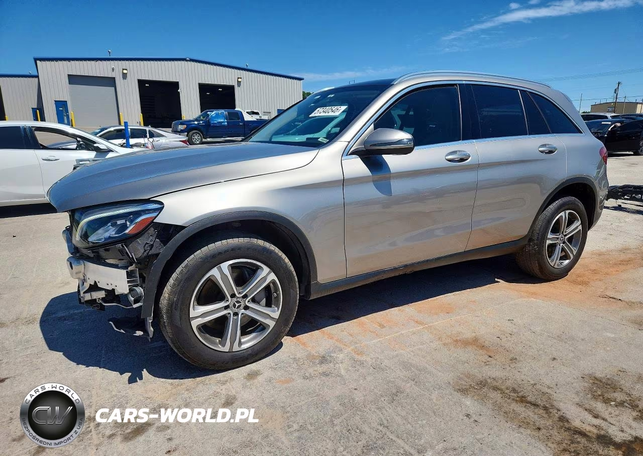 2019 Mercedes-Benz Glc 300 4Matic – zdjęcie 1 z 13
