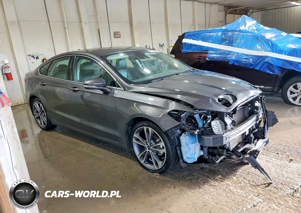 2020 Ford Fusion Titanium VIN:3FA6P0D96LR174003 - 4