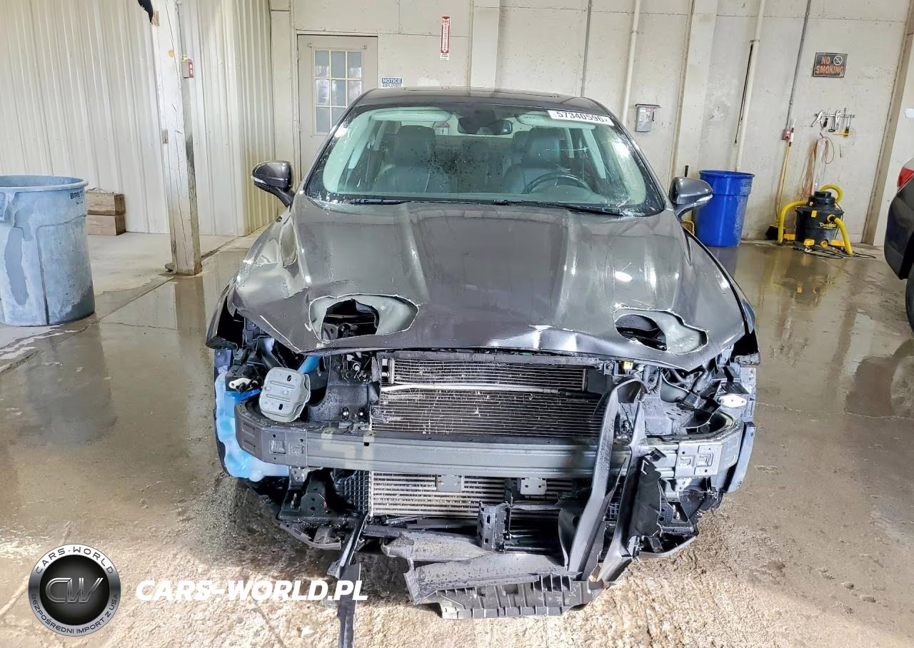 2020 Ford Fusion Titanium VIN:3FA6P0D96LR174003 - 5