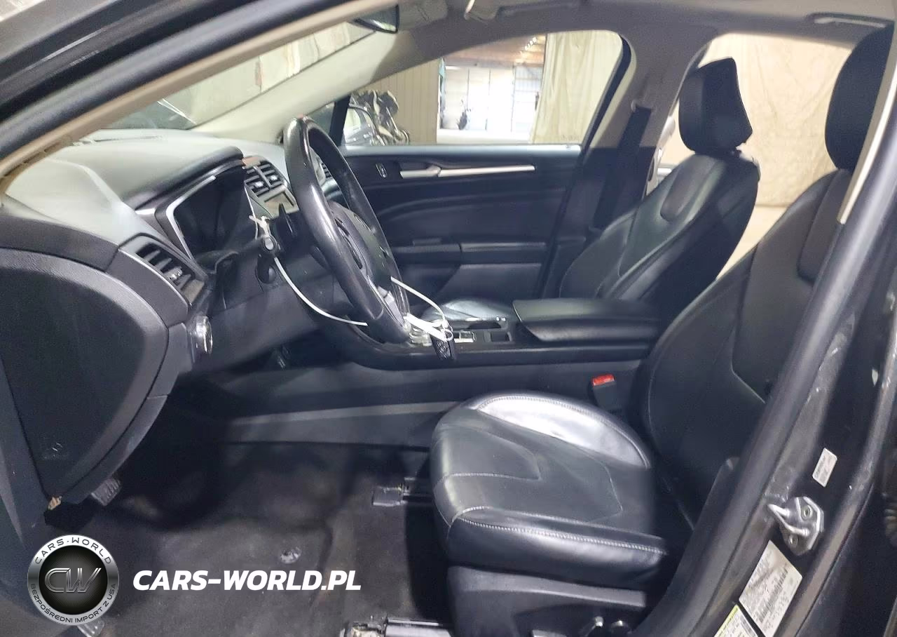 2020 Ford Fusion Titanium VIN:3FA6P0D96LR174003 - 7