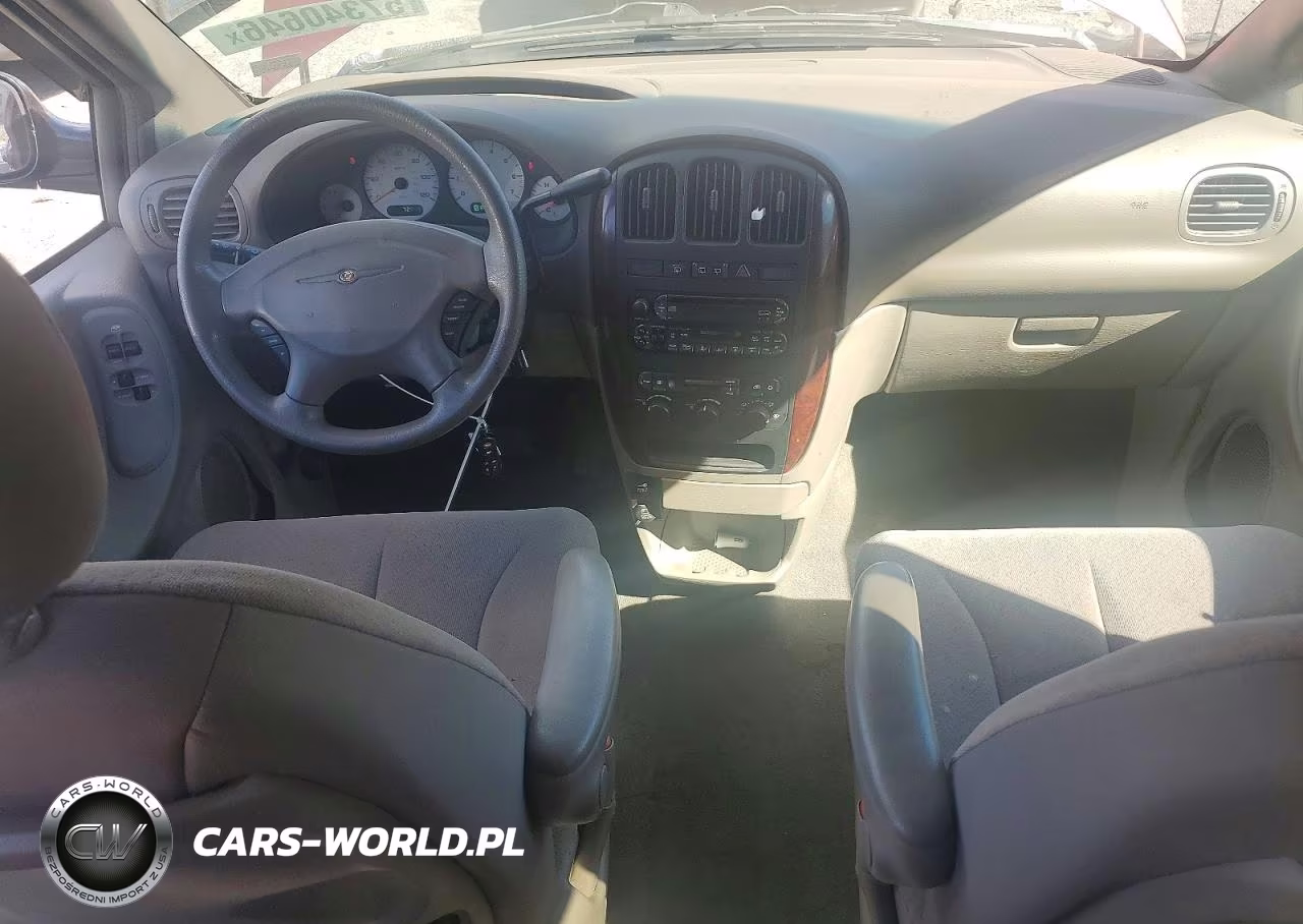 2002 Chrysler Town & Country Lx VIN:2C4GP44352R693436 - 8