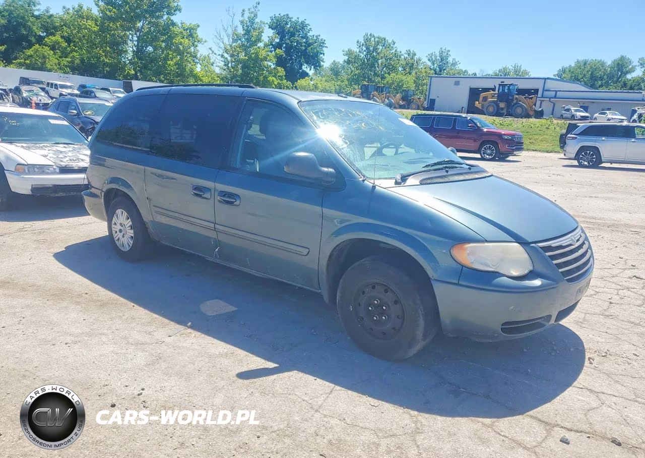 2007 Chrysler Town & Country Lx VIN:2A4GP44RX7R252357 - 4