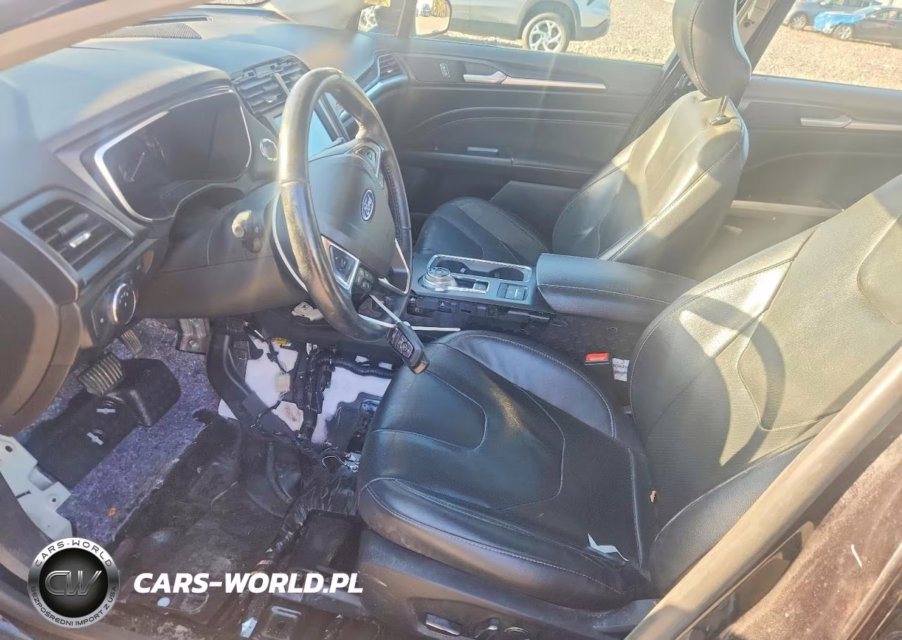 2019 Ford Fusion Titanium VIN:3FA6P0RUXKR140240 - 7