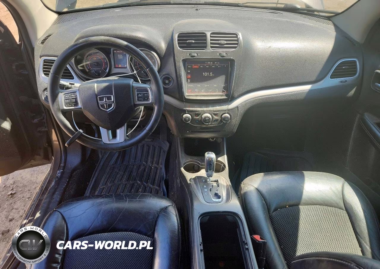 2017 Dodge Journey Crossroad VIN:3C4PDDGGXHT583186 - 8