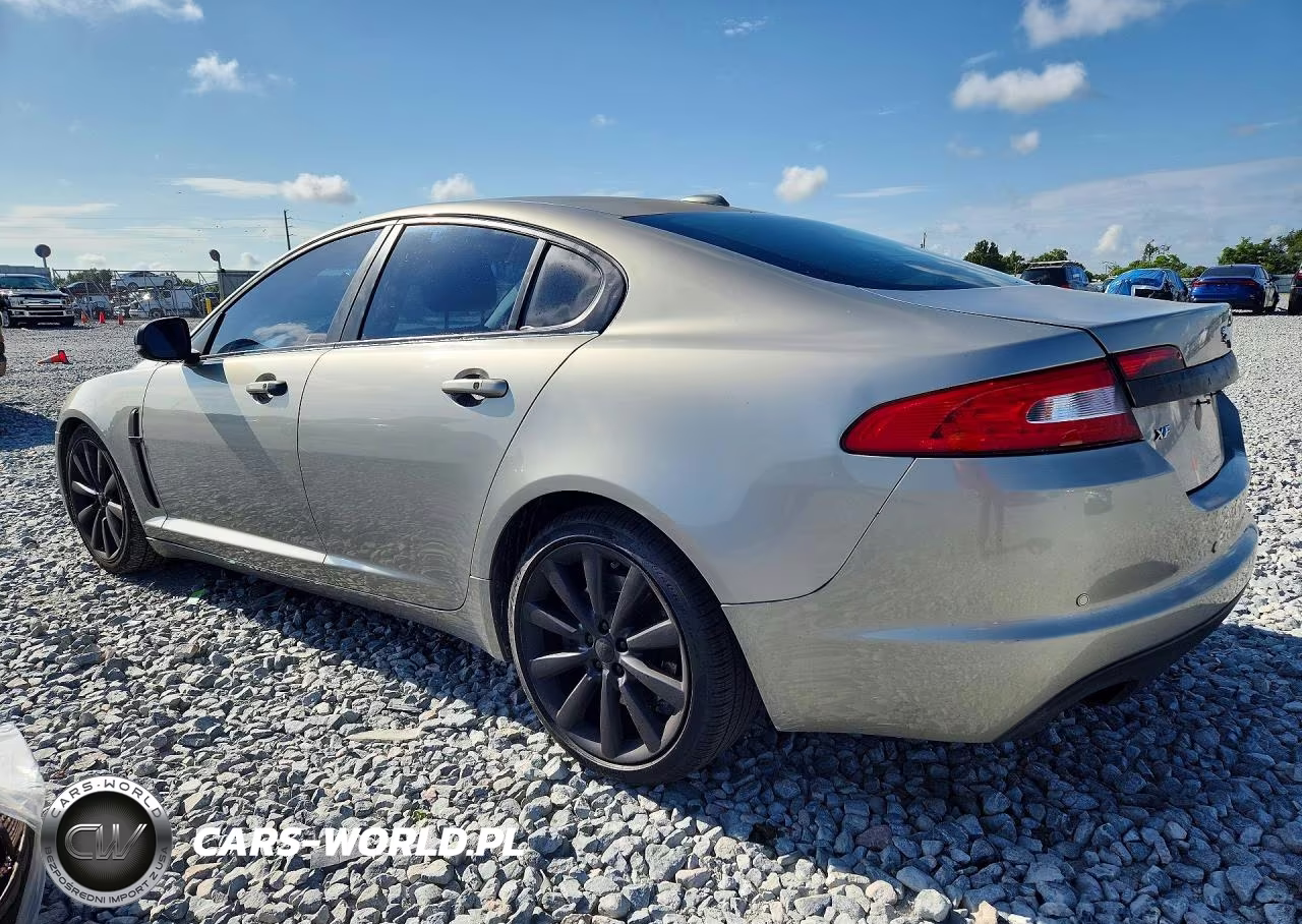 2011 Jaguar Xf Premium VIN:SAJWA0GB8BLS18379 - 2