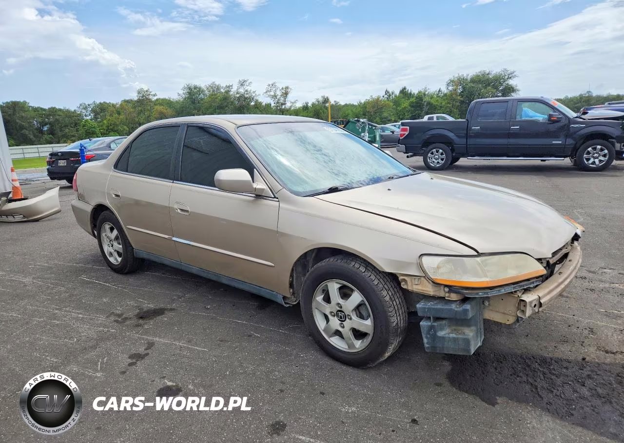 2000 Honda Accord Se VIN:1HGCG5675YA103478 - 4