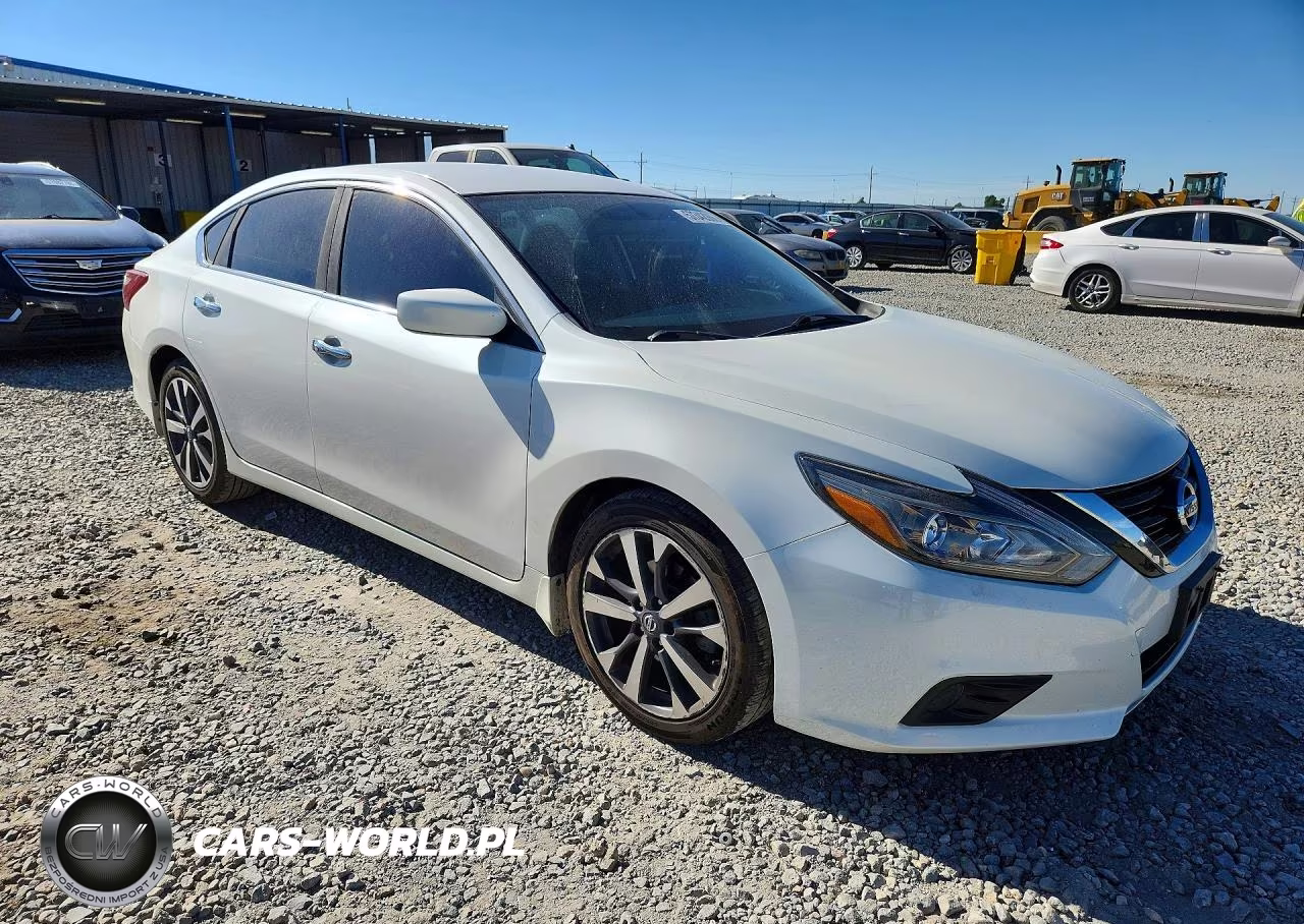 2017 Nissan Altima 2.5 Sr VIN:1N4AL3AP7HN312653 - 4