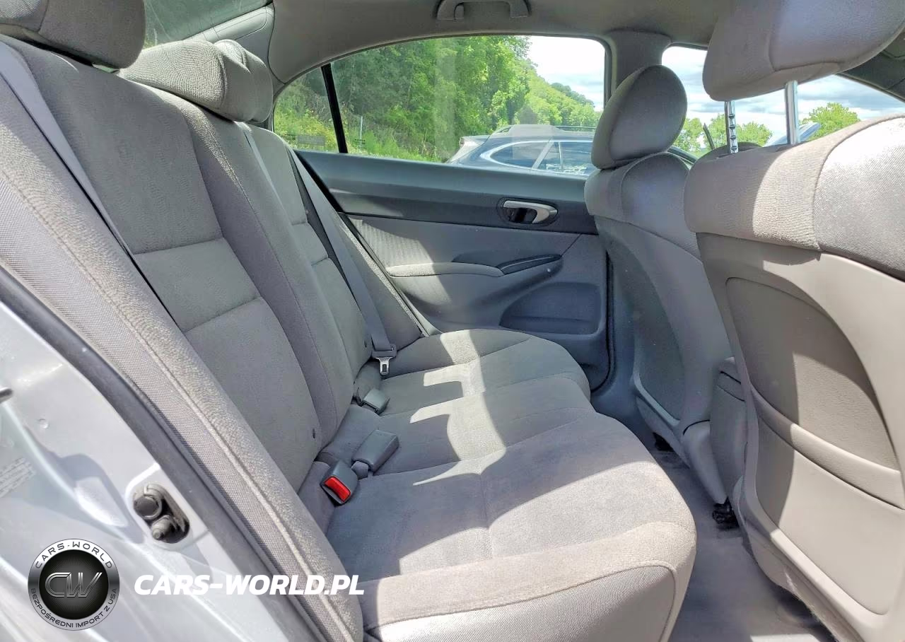 2007 Honda Civic Lx VIN:2HGFA16517H303361 - 10