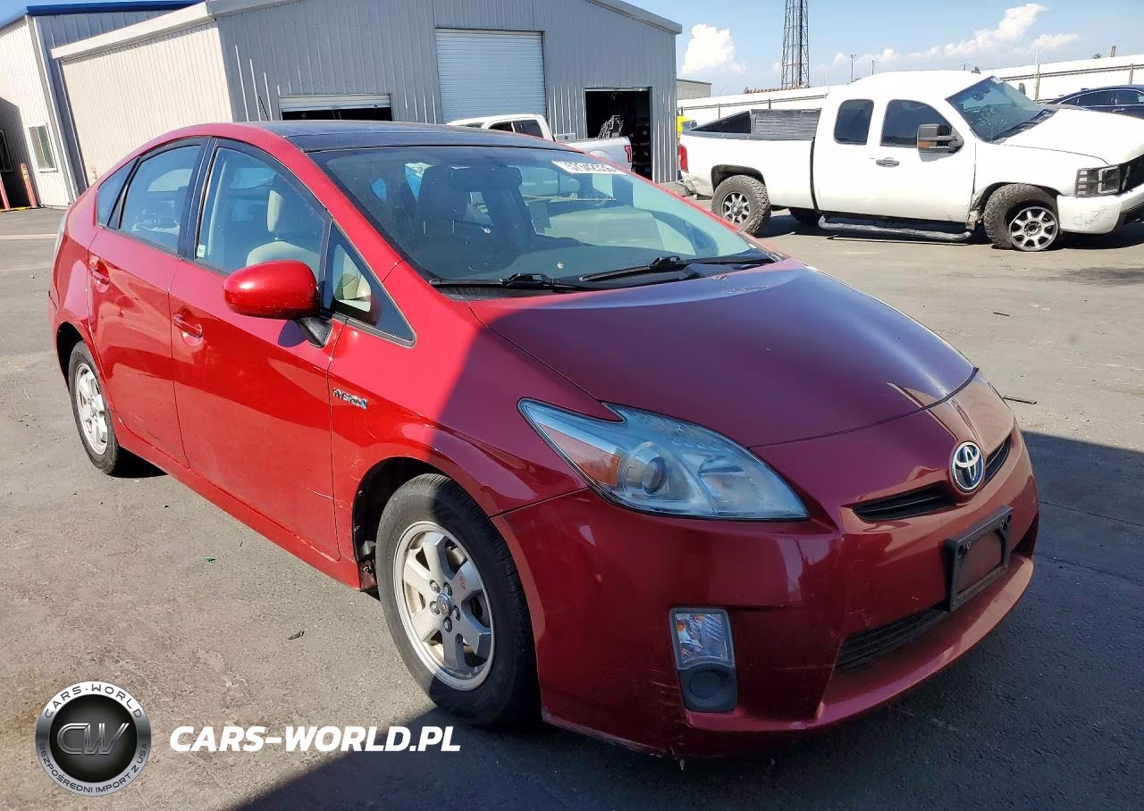2011 Toyota Prius Four VIN:JTDKN3DU8B0253112 - 4