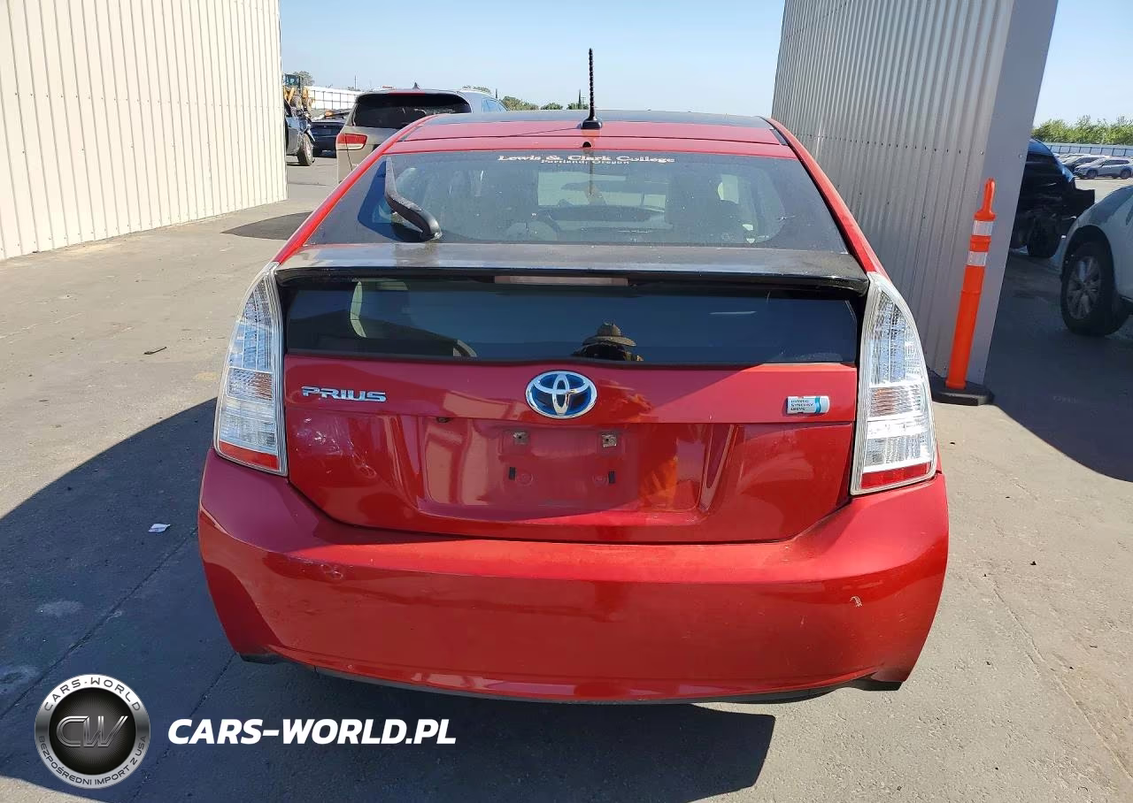 2011 Toyota Prius Four VIN:JTDKN3DU8B0253112 - 6