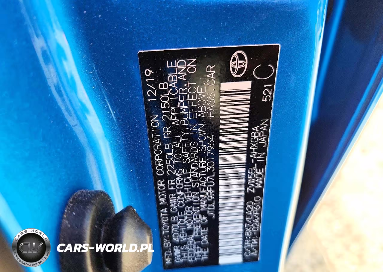 2020 Toyota Prius Xle Awd-E VIN:JTDL9RFU7L3017964 - 12