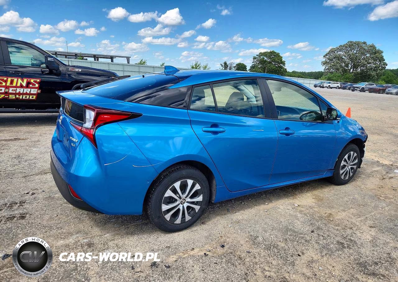2020 Toyota Prius Xle Awd-E VIN:JTDL9RFU7L3017964 - 3