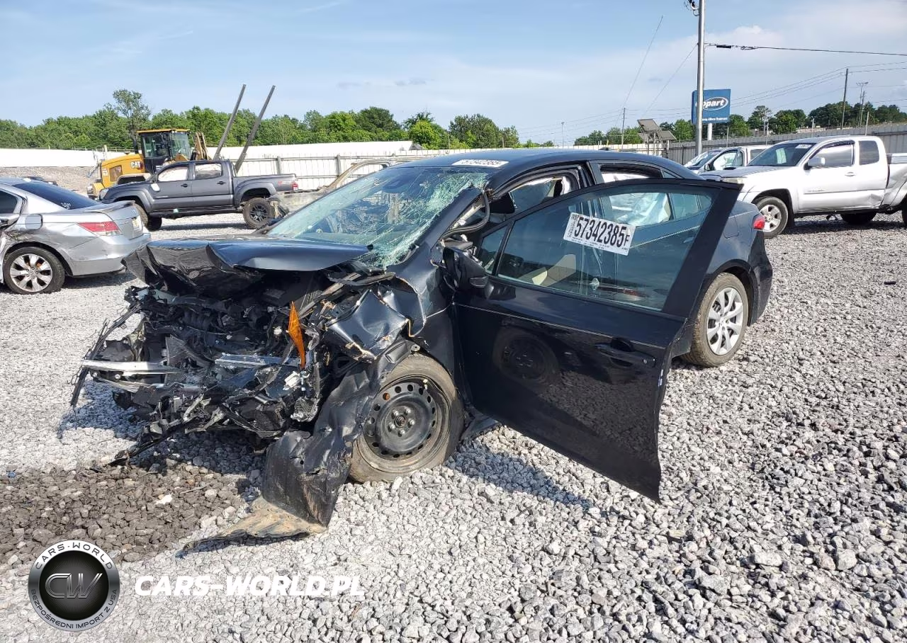 2022 Toyota Corolla Le – zdjęcie 1 z 12