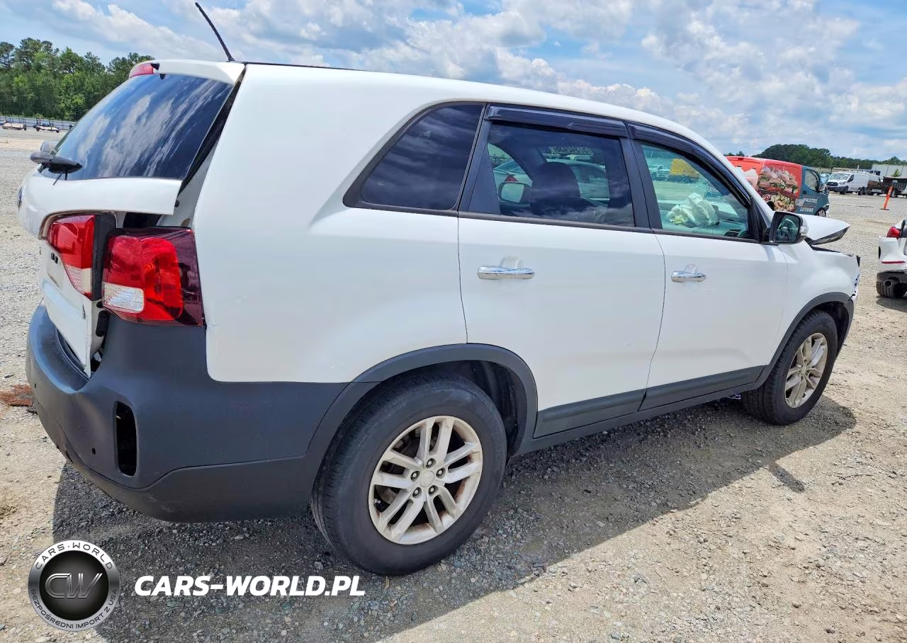 2015 Kia Sorento Lx VIN:5XYKT3A67FG619119 - 3
