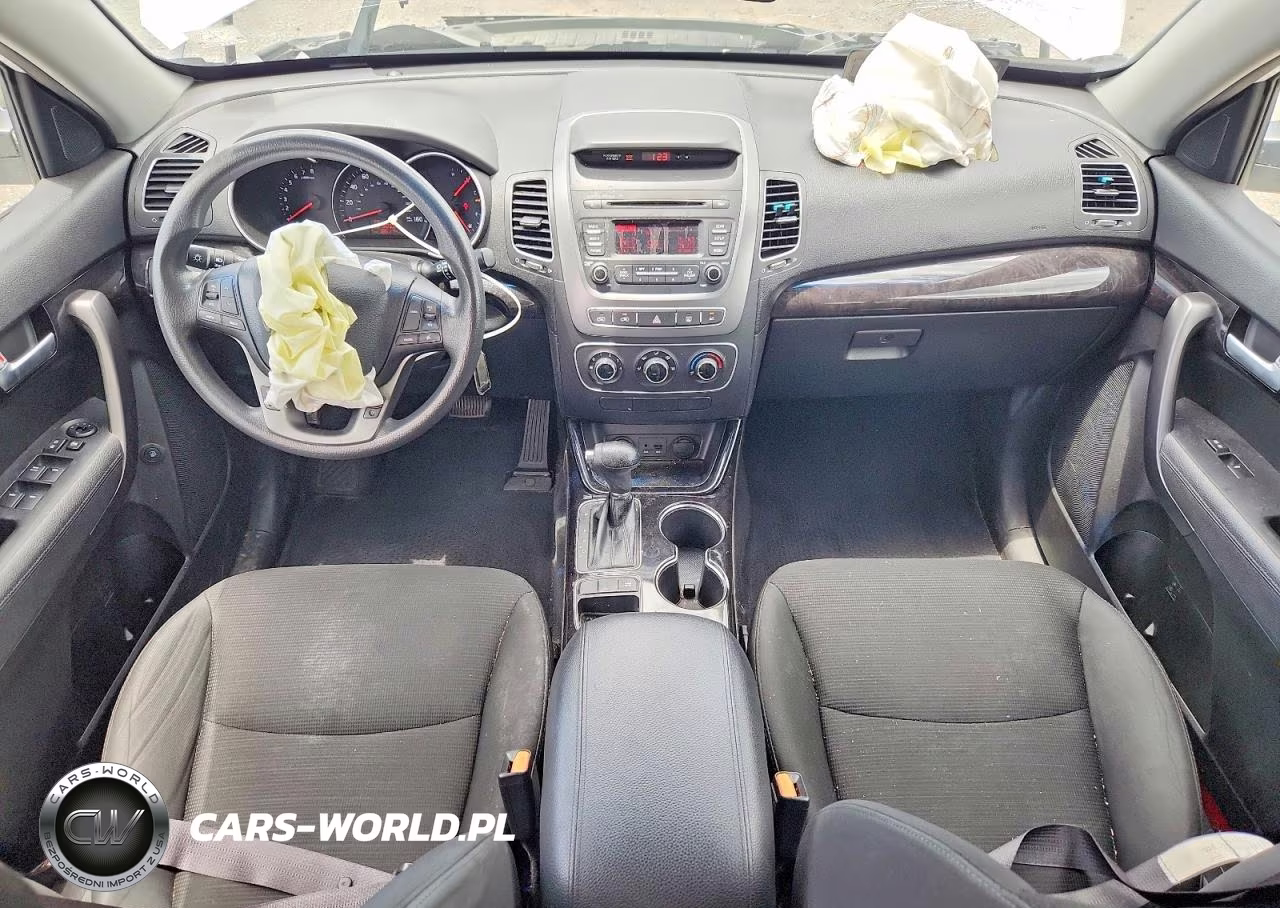 2015 Kia Sorento Lx VIN:5XYKT3A67FG619119 - 8
