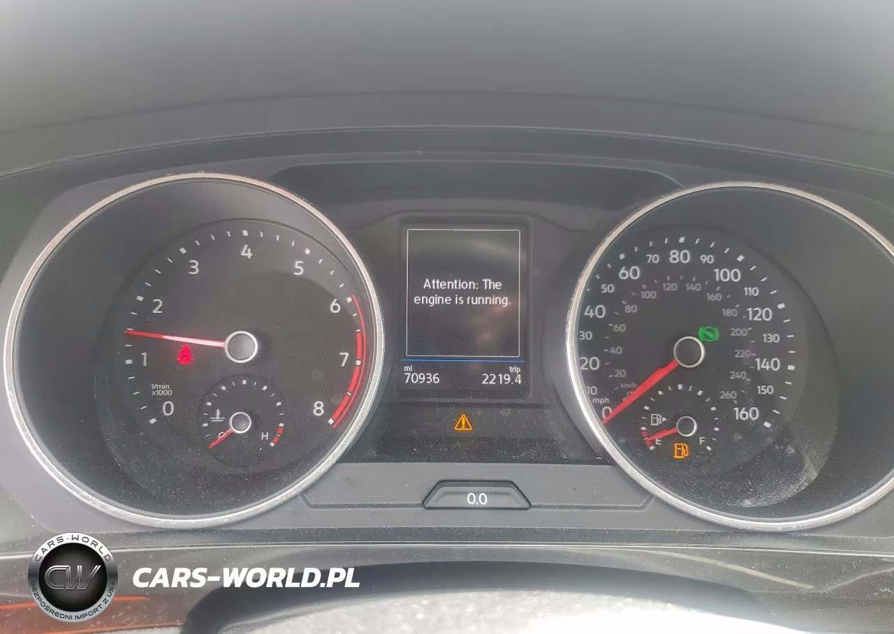 2018 Volkswagen Tiguan S VIN:3VV0B7AX4JM154502 - 9