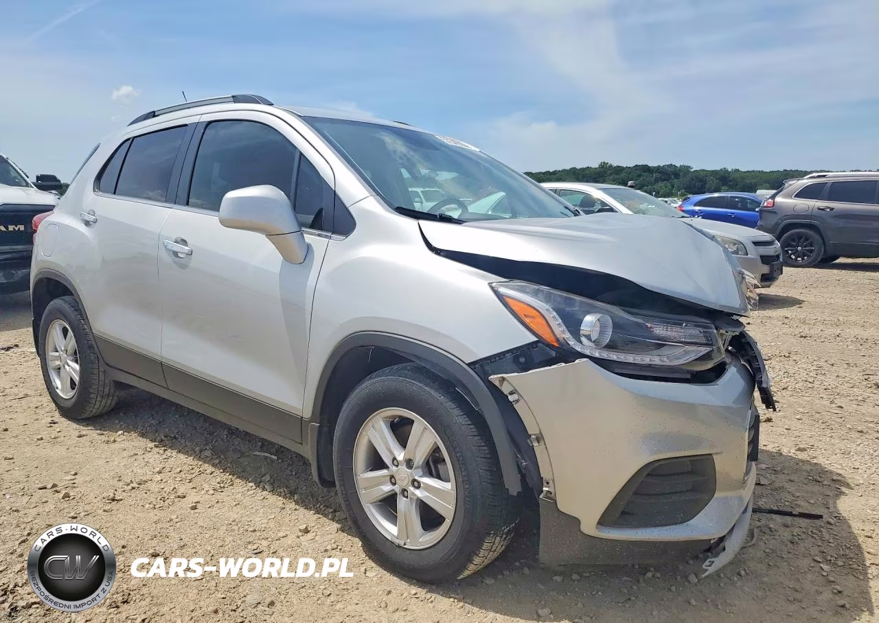 2018 Chevrolet Trax 1Lt VIN:3GNCJLSB8JL152212 - 4