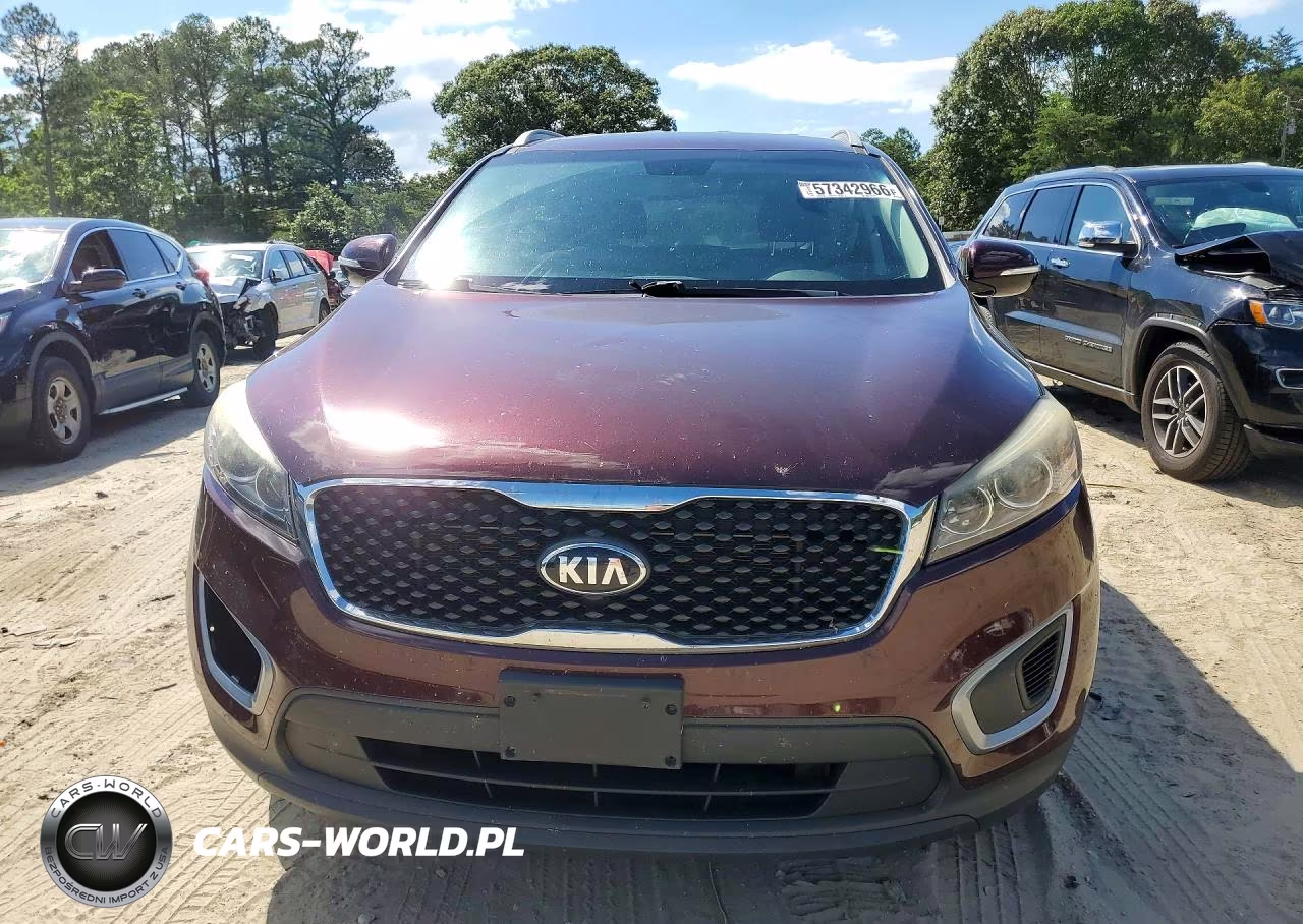 2018 Kia Sorento Lx VIN:5XYPG4A32JG346492 - 5