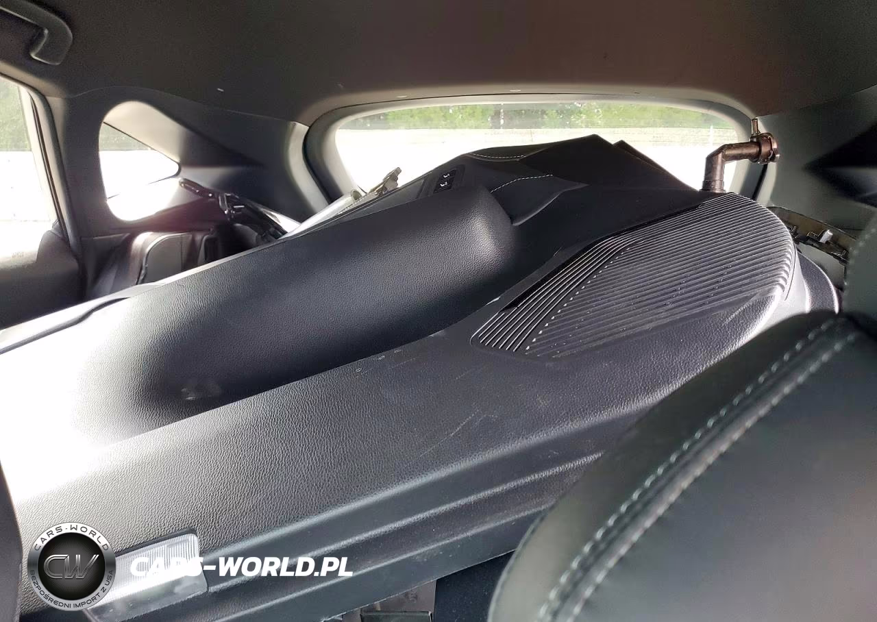 2022 Toyota Venza Xle VIN:JTEAAAAHXNJ115777 - 10