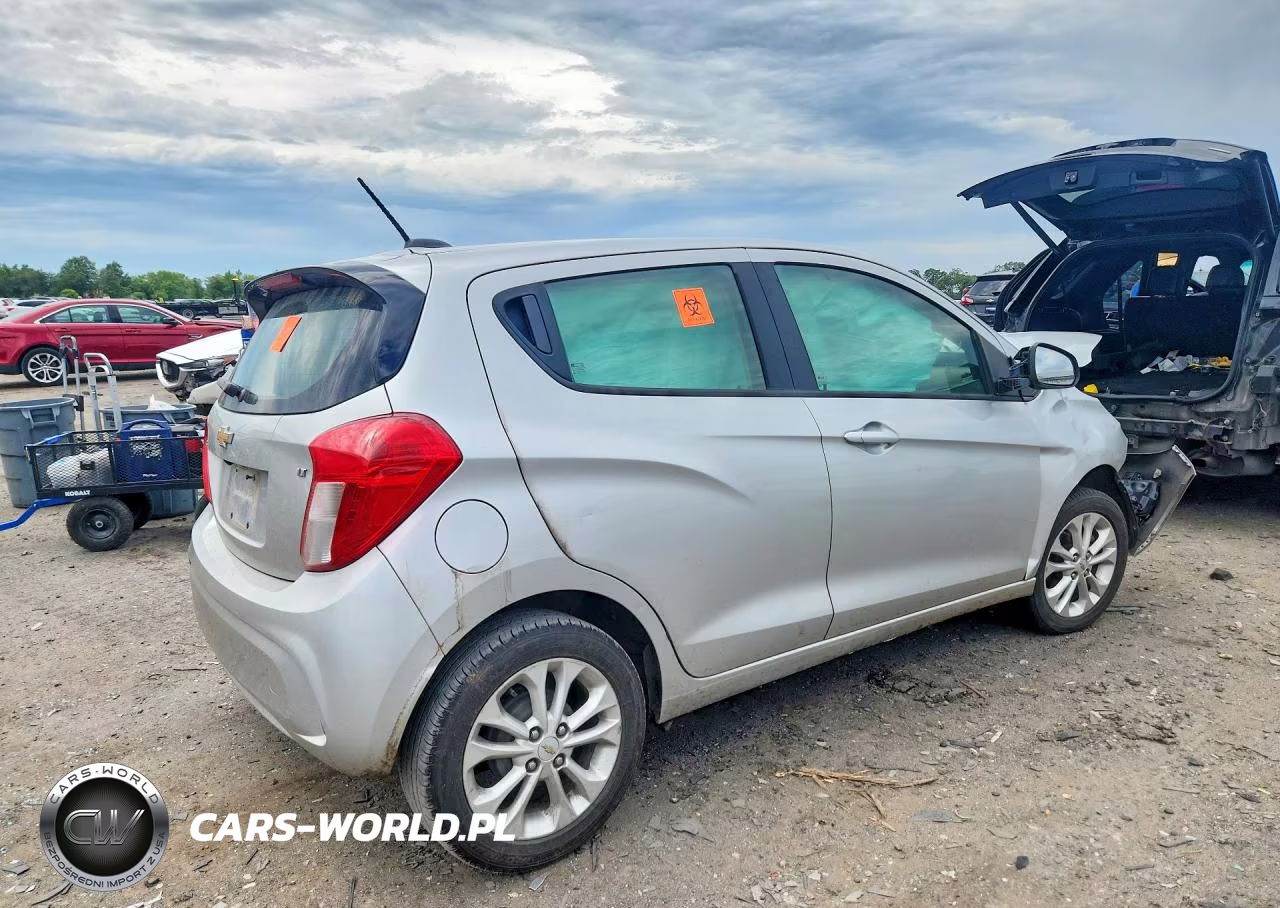 2020 Chevrolet Spark 1Lt VIN:KL8CD6SA0LC443657 - 3