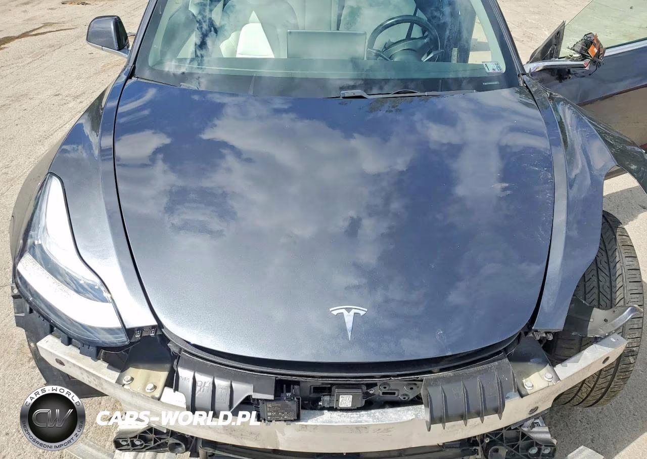 2018 Tesla Model 3 VIN:5YJ3E1EB2JF074988 - 11