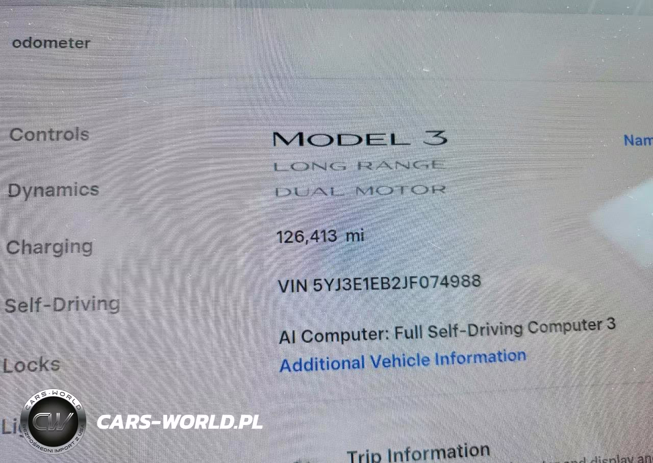 2018 Tesla Model 3 VIN:5YJ3E1EB2JF074988 - 9