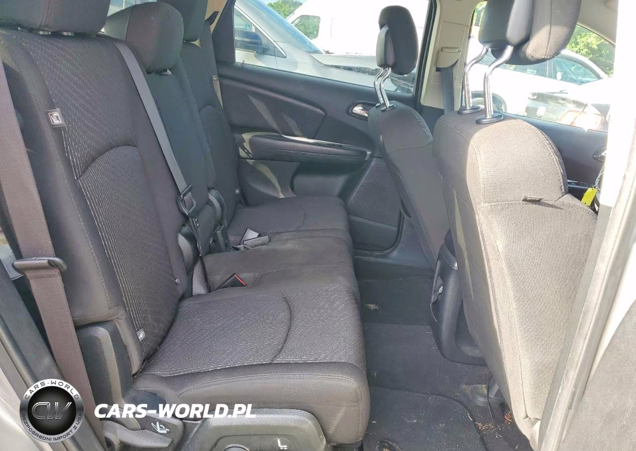 2017 Dodge Journey Se VIN:3C4PDCABXHT585155 - 11