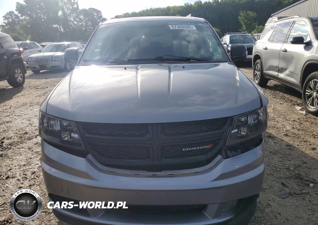 2017 Dodge Journey Se VIN:3C4PDCABXHT585155 - 5