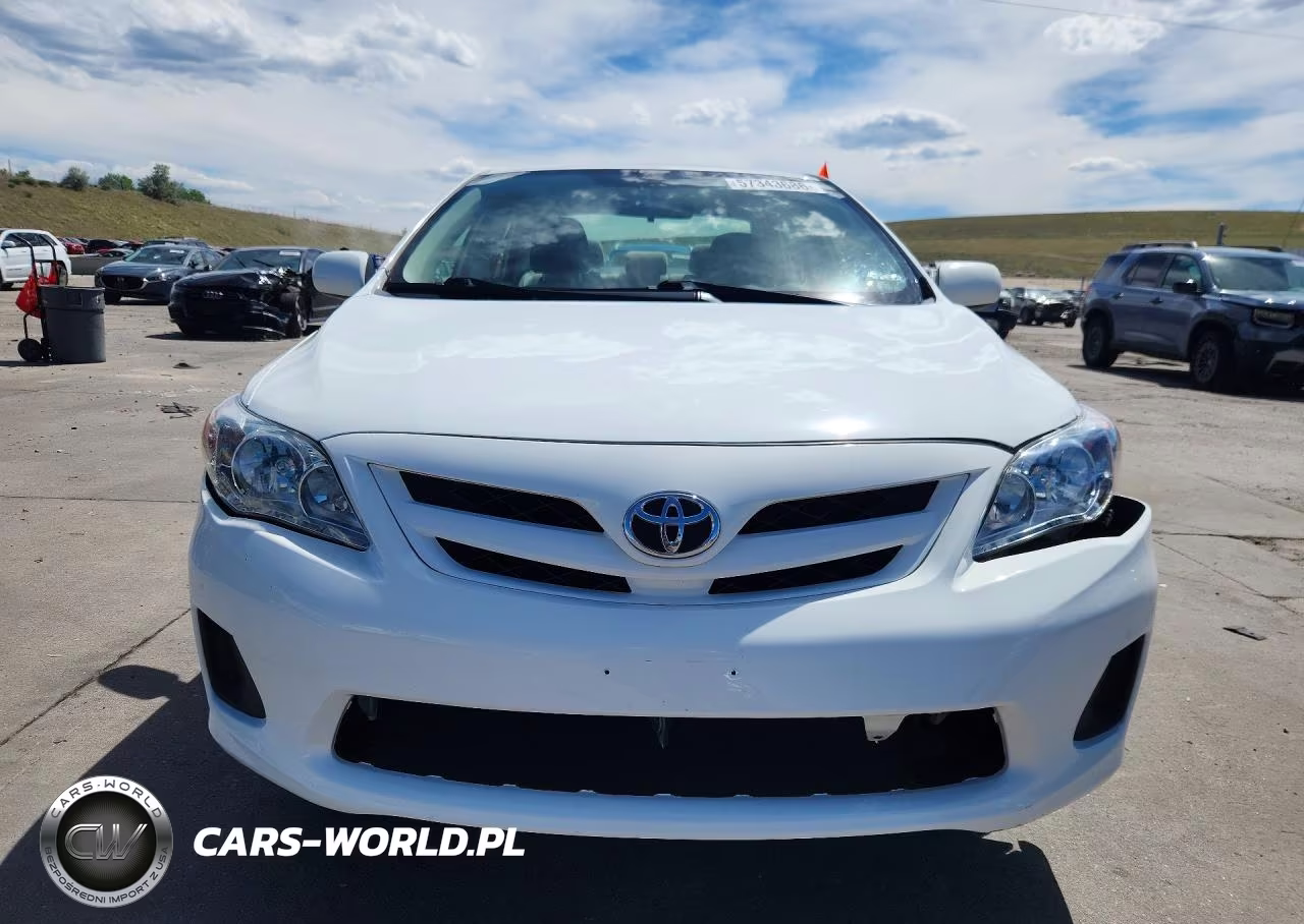 2011 Toyota Corolla Le VIN:JTDBU4EE8BJ089452 - 5