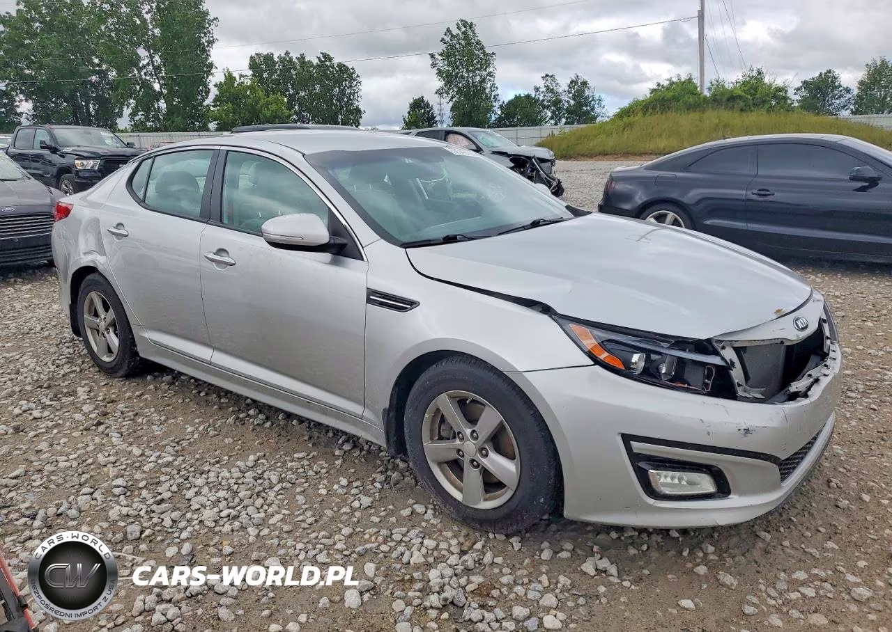 2014 Kia Optima Lx VIN:5XXGM4A79EG273935 - 4